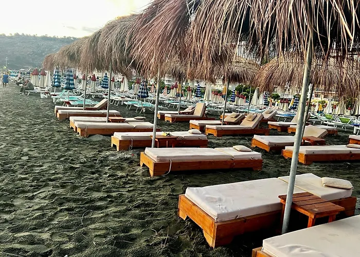 Shengjin Beach Getaway