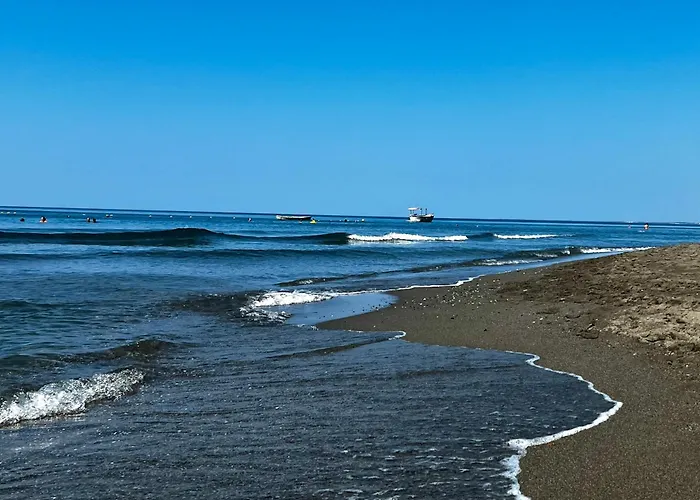 Shengjin Beach Getaway